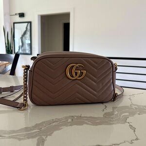 Gucci Marmont GG Small Shoulder Bag